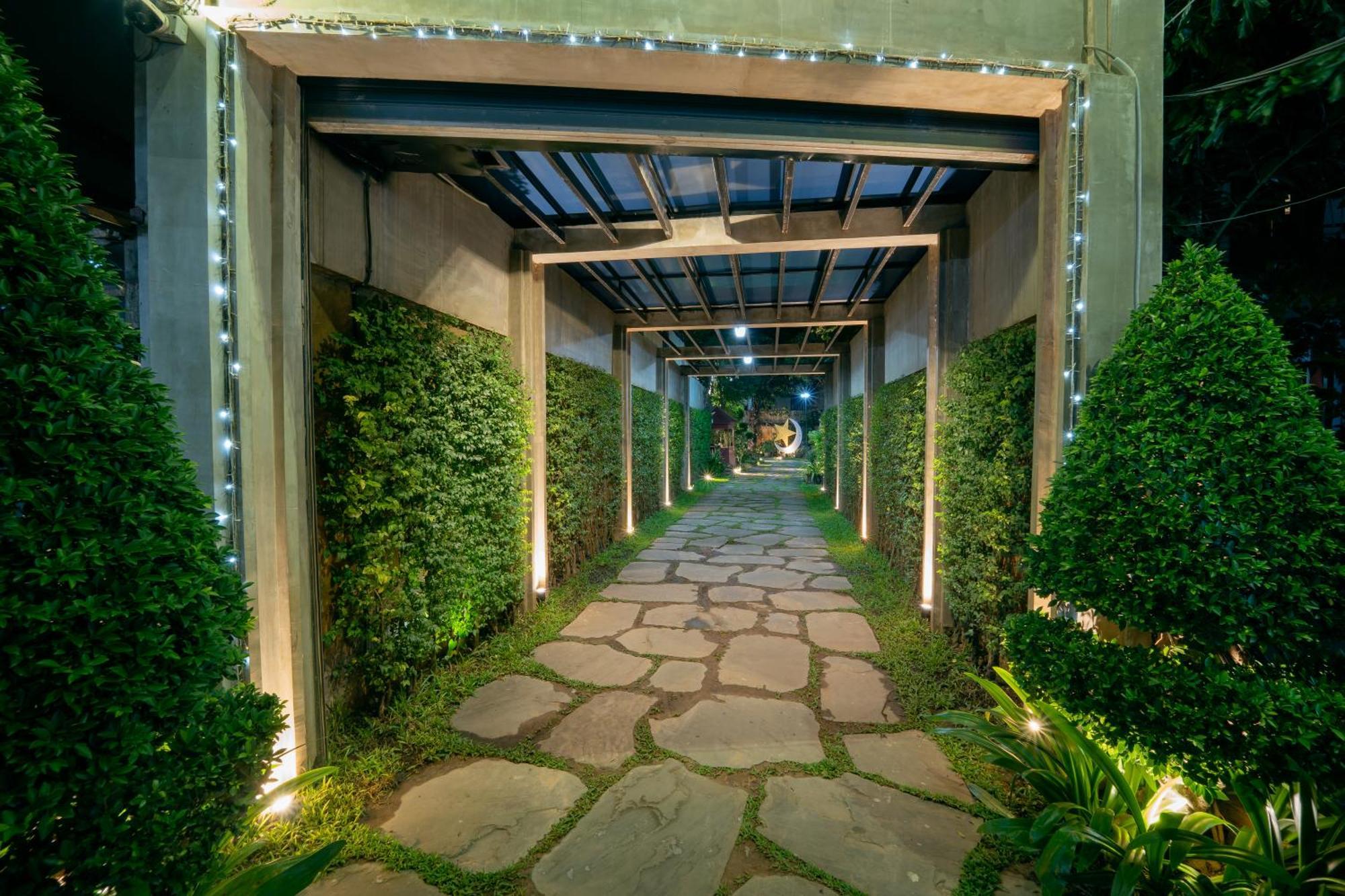 The Night Hotel Siem Reap Exterior foto