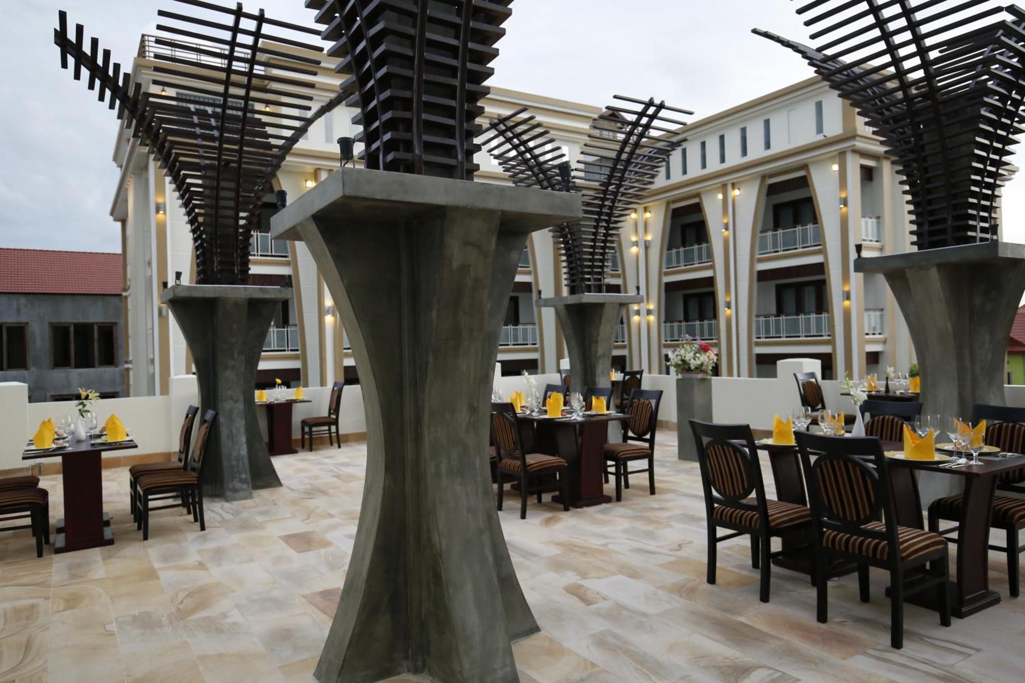 The Night Hotel Siem Reap Exterior foto