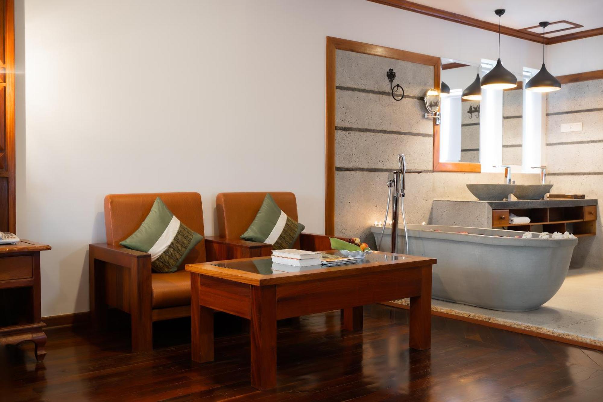The Night Hotel Siem Reap Exterior foto