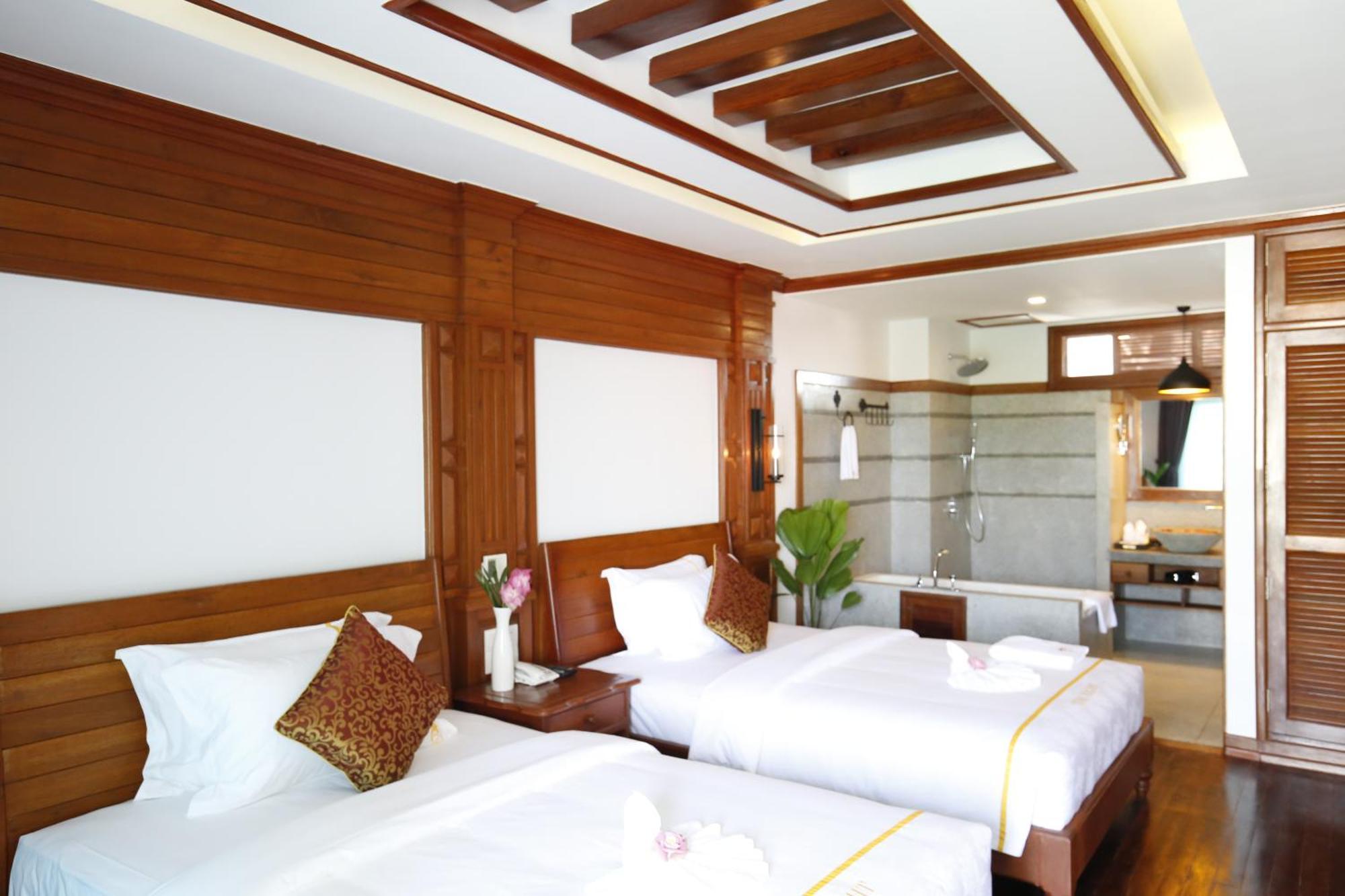The Night Hotel Siem Reap Exterior foto